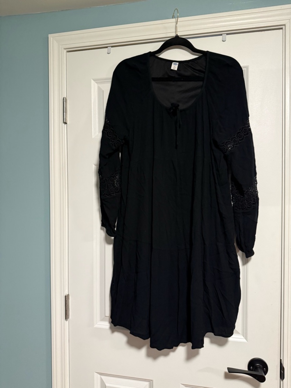 10 Items for $20: Old Navy Black Long Sleeve Tie-Front Boho Dress